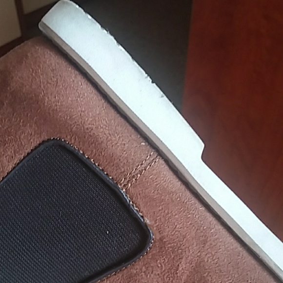 Calvin Klein - Picture 3 of 4